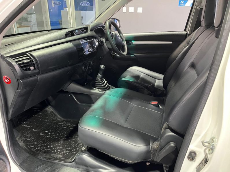 TOYOTA HILUX 2.0 VVTi A/C 2019
