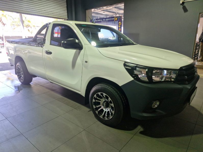 TOYOTA HILUX 2.0 VVTi A/C 2019