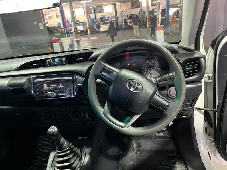 TOYOTA HILUX 2.0 VVTi A/C 2019
